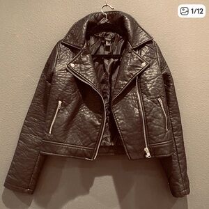 Forever 21 size S cropped Motorcycle leather jacket Harley Greaser 50’s style
